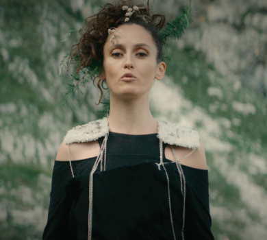 Переосмислення: Паш представила кліп на нову версію пісні Тіні забутих предків. ВІДЕО