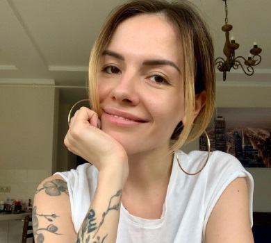 MamaRika зворушила мережу сумливим співом. ВІДЕО