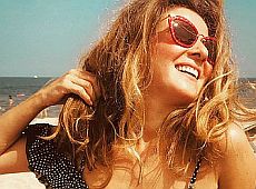 Бадоєва на італійському курорті показалася в купальнику з рюшами  
