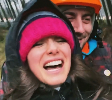 Мішина з Еллертом екстремально в’їхали у новий рік в Буковелі. ВІДЕО 