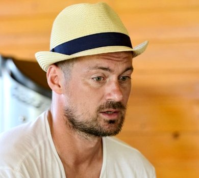 Мілевський розповів про секс за гроші, любов до старших жінок та про найбезглуздіший вчинок за 17 тисяч євро