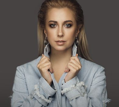 Ридала, кричала: Тоня Матвієнко згадала 24 лютого та показала, як прощалася з мамою