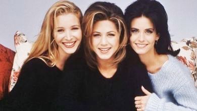 Фібі та Рейчел на дні народження Моніки: зірки Друзів зробили святкове ФОТО