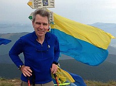 Посол США в Україні слухає Джамалу та любить слово гідність