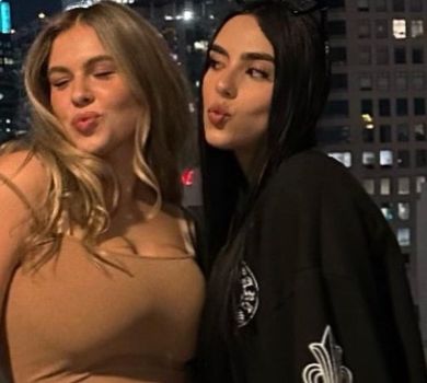 Ноги в мотузках, декольте та розфокус: 17-річна донька Фреймут згадала гламурні розваги. ФОТО