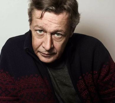 Адвокат Єфремова розповів про стан актора після інсульту