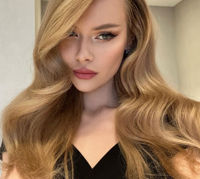 Міс Україна Всесвіт Апанасенко здивувала сміливим експериментом із зачіскою та кольором