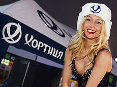 У Буковелі встановили гігантську льодову скульптуру