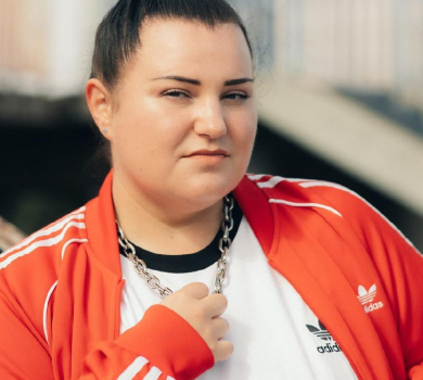 alyona alyona показала бюст в улюбленому ліфчику