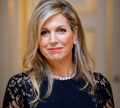 Королева Нідерландів Максима вигуляла на Карибах вишиванку від українського бренду. ФОТО