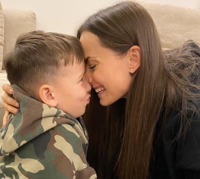 Народжуєте сором та дурість: Мішина дорікнула українкам за чвари в мережі