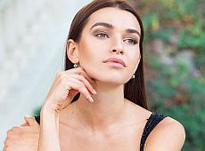 Красуня, яка була свідком убивства Нємцова, претендує на корону Міс