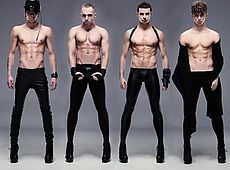 Хлопці на підборах Kazaky оголосили про припинення існування гурту