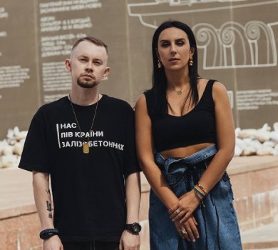 В моєї мови великий калібр: Jamala та Freel заспівали про стійкість українського народу