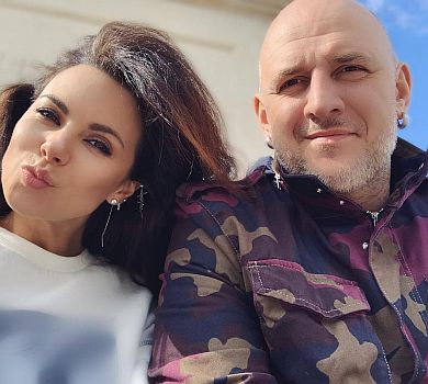 Ведмідь бере заміж камінчик: ЗМІ отримали зашифровані запрошення на весілля Потапа і Насті?