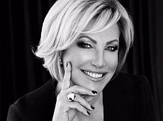 Сестри Джарти привітали свою маму-танцюристку. ФОТО 