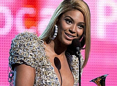 Греммі-2010: Брітні Спірз, Гайді Клум і Дженіфер Лопес безсоромно світили тілом 