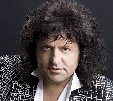 Ніхто і звуть її ніяк: Бобул проїхався по солістці GO_A та похвалив Лорак