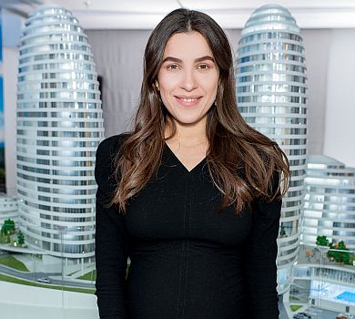 Донька Бойка засвітила вагітний живіт на модному показі. ФОТО