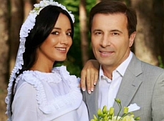 Коновалюк показав вінчання та дружину на сіні. ФОТО 