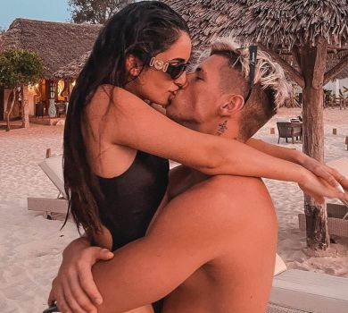 Обручка від Cartier: 20-річна Трінчер виходить заміж за блогера. ОНОВЛЕНО