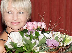 Окунська привітала Руслану Мороз з четвертою дитиною