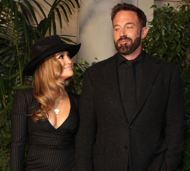 Три особливі слова: Лопес розкрила секрет напису на обручці, що надів їй на палець Аффлек