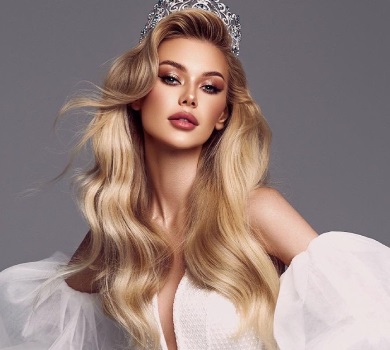 В розкішній сукні та з короною: Міс Україна Всесвіт Апанасенко показала, як готується до головної події року