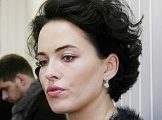 Нареченому Астаф’євої продовжили арешт, а вона заявила про зірване весілля. ВІДЕО