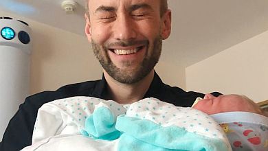 Удівець Фріске Шепелев вдруге став батьком та показав зворушливі ФОТО