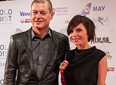 Ющенко, Ступка та Карпа з Шуваловим відкрили Молодість