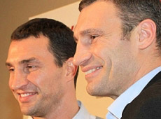 На кіно про Кличків прийшли Шуфрич і клан Суркісів