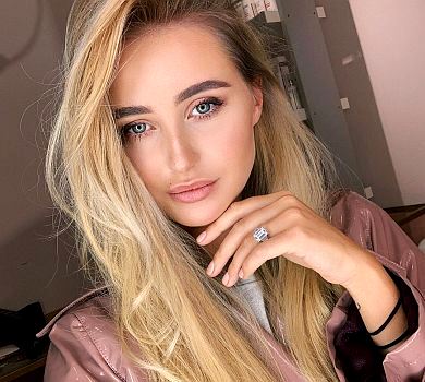 У свої 26 я все роблю правильно: дружина Тищенка потрапила на обкладинку глянцю