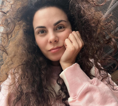 Це дар: Каменських у корсетному міні закликала приймати своє тіло та душу