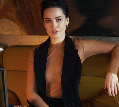 Підсилює біль від побаченого: Астаф'єва поміркувала про роль інтернету та згадала себе з іншою зачіскою