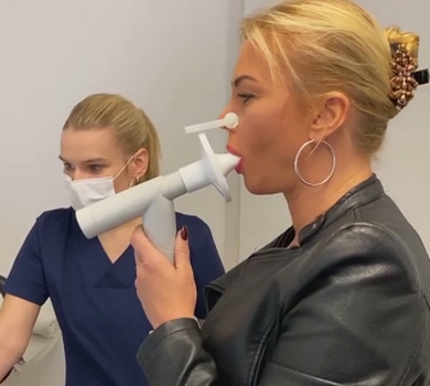 Перемогла електронне обладнання: як Камалію у Німеччині після ковіду перевіряли 