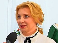 Жінка Турчинова щодня катається на льоду з тренером та мріє про телешоу 