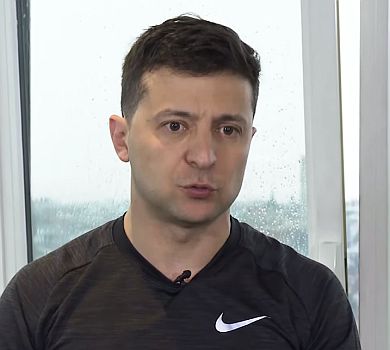 Як Зеленський у Брюсселі під час серйозного інтерв’ю педалі крутив 