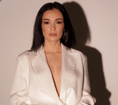 Приходько пожалілася на втрату свідомості та пояснила, чому їй соромно іти в салон краси