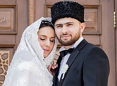 Вдячна Джамала показала ще фото зі свого весілля