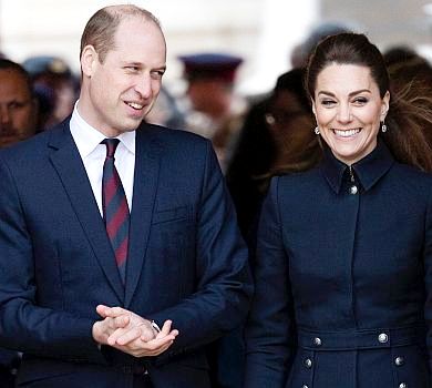 Елегантність та шик: Міддлтон вигуляла строгий костюм від Alexander McQueen 