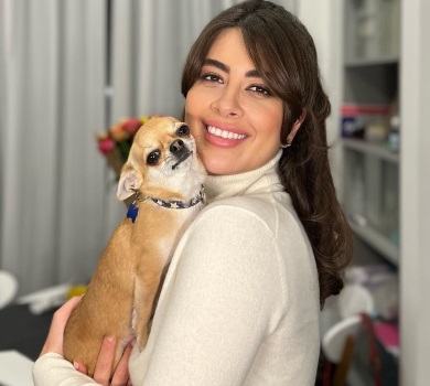 Дивляться прямі ефіри Арестовича: Раміна показала своїх песиків-біженців