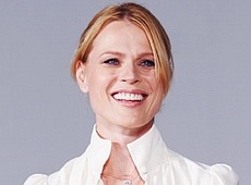 Фреймут з дочкою і мамою презентувала свій жарт про етикет. ФОТО