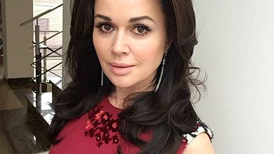 Родина Заворотнюк спростувала чутки про те, що актриса паралізована