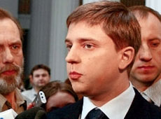 Довгий запевняє, що в дим не напивається і хоче жінку