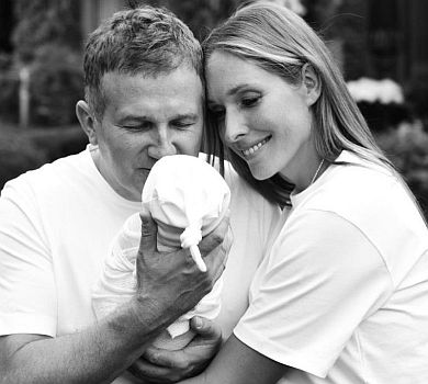 Осадча з Горбуновим замилували мережу світлинами з 1-місячним синочком 