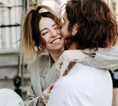 В тюльпанах та на руках у чоловіка: Дорофєєва відзначила 29-річчя в Амстердамі