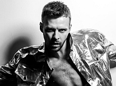 Барських висолопив язика та зізнався, що боїться жаб. ФОТО