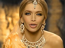 Брежнєва побажала доброго ранку в індійському стилі