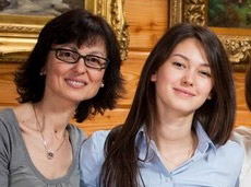 Теща Довгого показала фото топлес